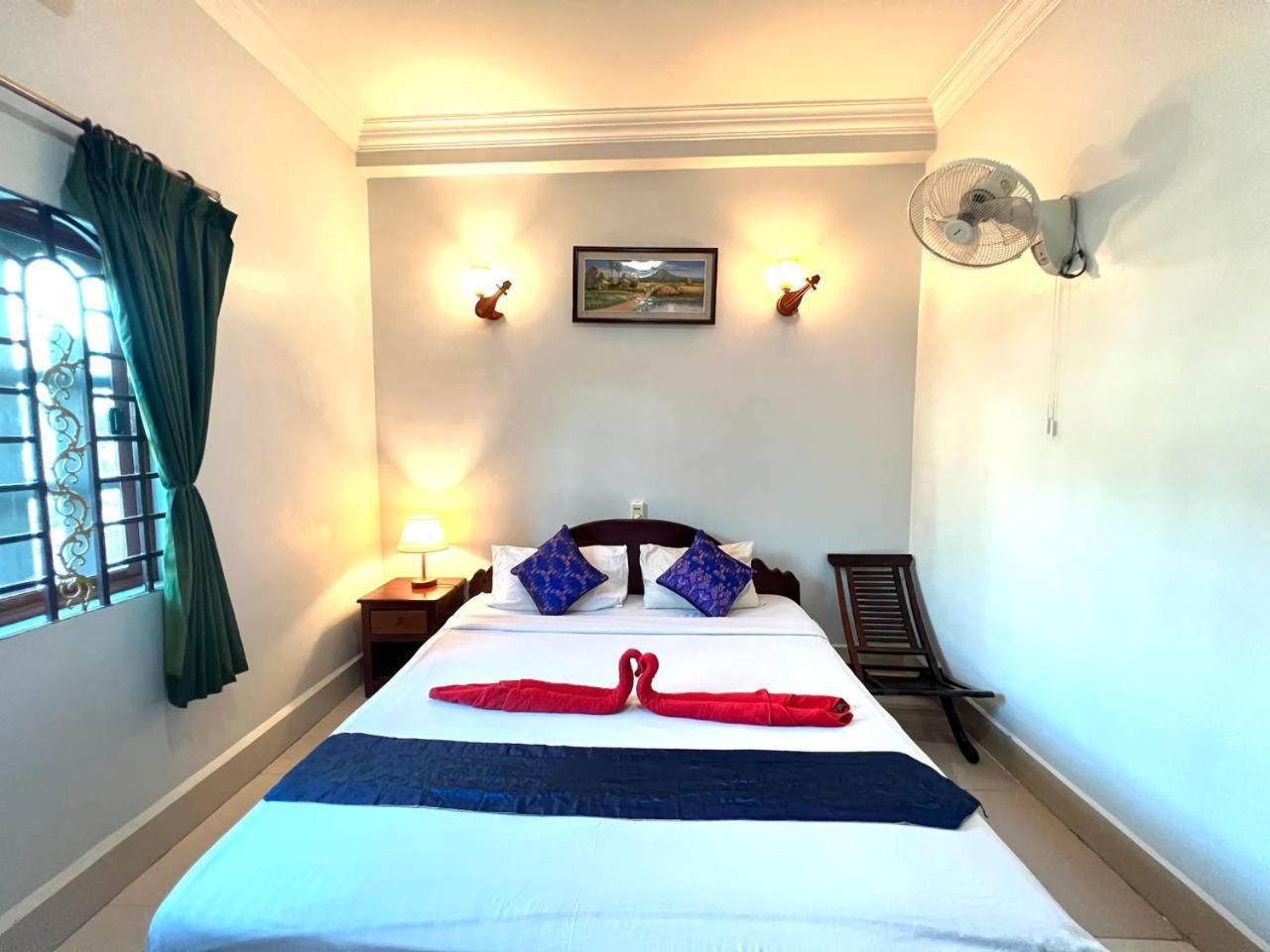 Golden Papaya Guesthouse Siem Reap Exterior foto