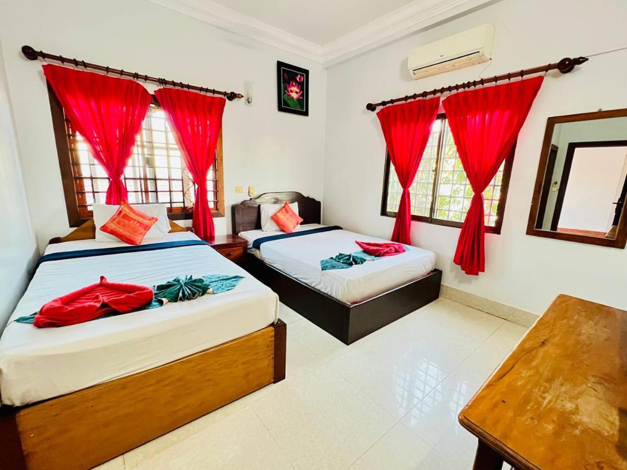 Golden Papaya Guesthouse Siem Reap Exterior foto